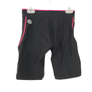 Skins Half Tights Black Small Women Pink Trim Gym Shorts Workout Crossfit